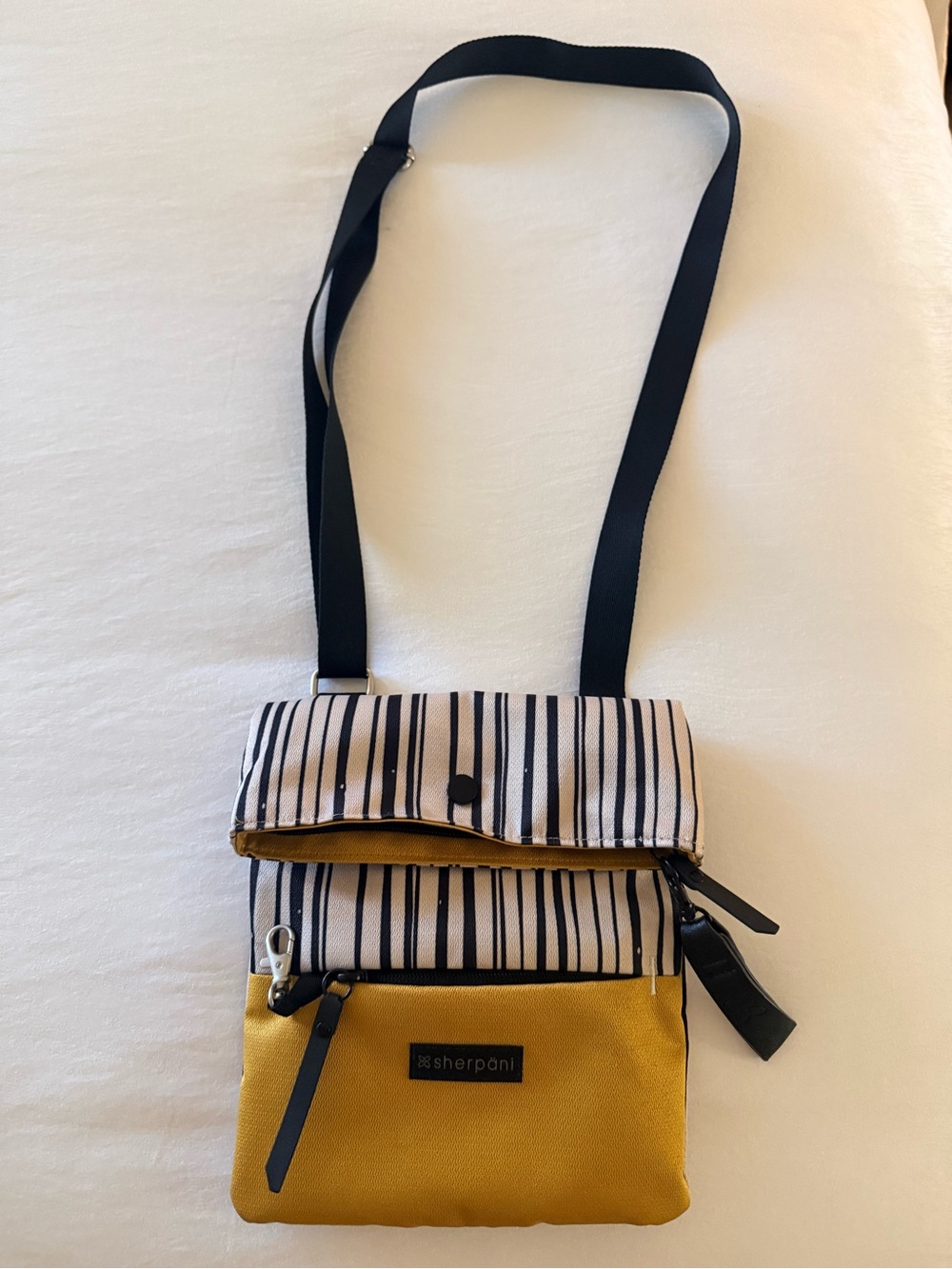Sherpani Yellow and Black Striped Crossbody Travel Bag